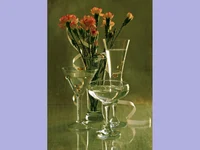 Празнични пълни чаши –наздраве!