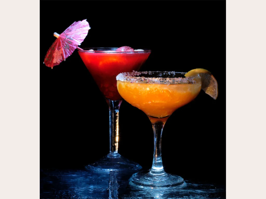 Наздраве с коктейл!