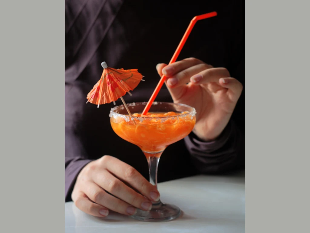 Наздравица с коктейл!